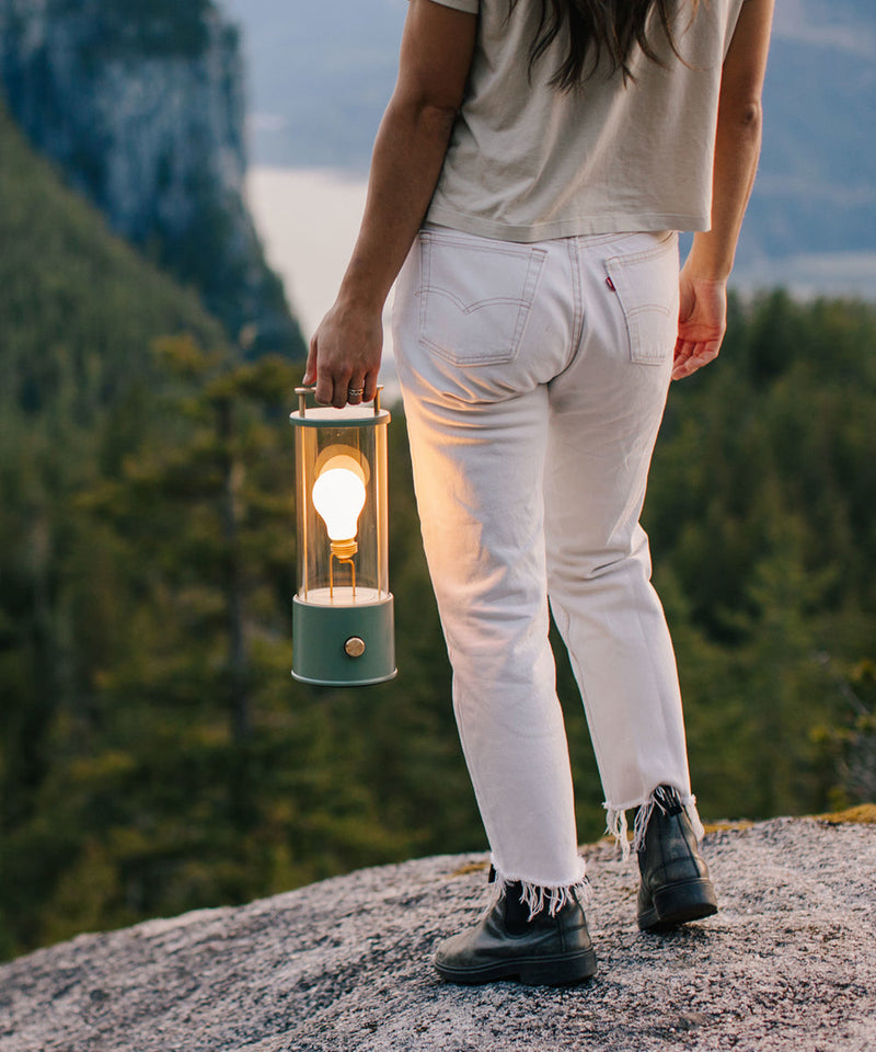 5 of the Best Portable Rechargeable Lamps