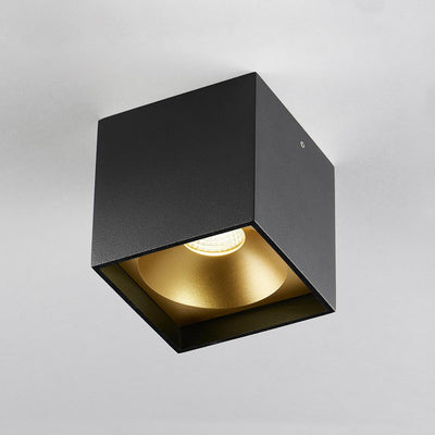 Solo square ceiling spotlight by Light-Point