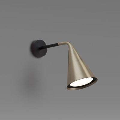 Tooy Gordon wall light