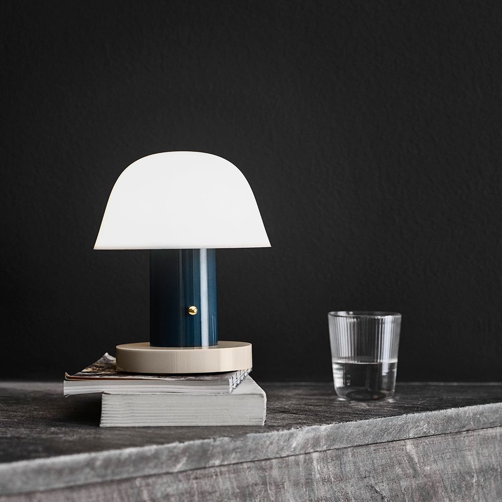 tradition Setago Table Light Holloways of Ludlow