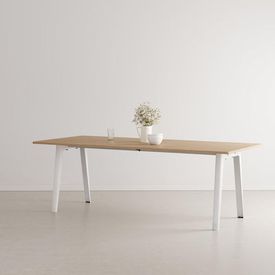 TIPTOE New Modern Table