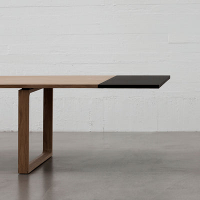 Fritz Hansen Essay Table Extendable