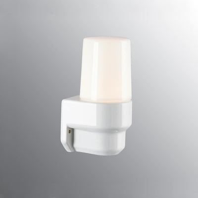 IFO Electric Rockefeller bathroom wall light