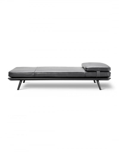 Spine Daybed