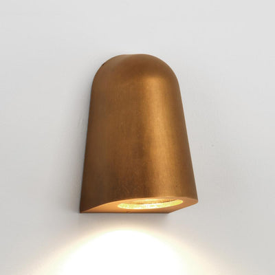 Mast smooth exterior wall light