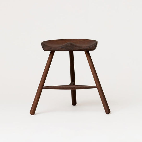 Outlet Shoemaker No. 49 stool - Smoked oak