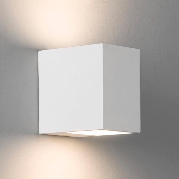 Outlet Mosto up down wall light