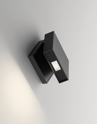 Alpha wall light