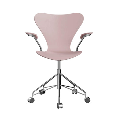 Fritz Hansen Series 7 Swivel Armchair