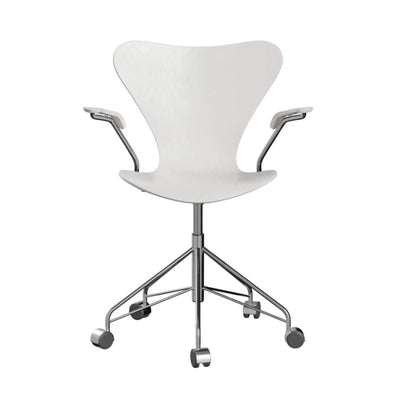 Fritz Hansen Series 7 Swivel Armchair