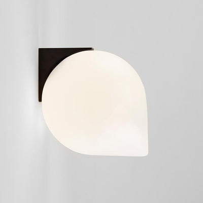 Bob wall light