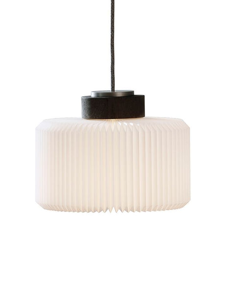 Outlet Le Klint Cylinder pendant 183 - Black oak detail