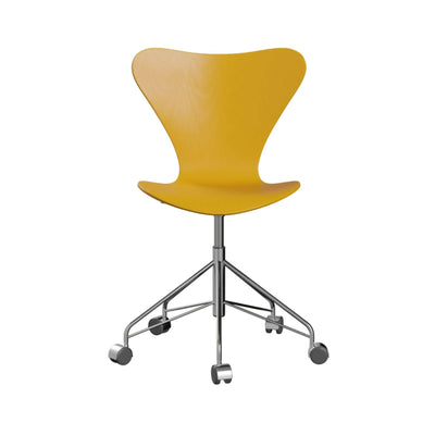 Fritz Hansen Series 7 Swivel