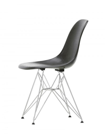 Eames DSR fiberglass side chair