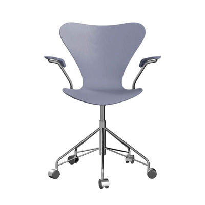 Fritz Hansen Series 7 Swivel Armchair