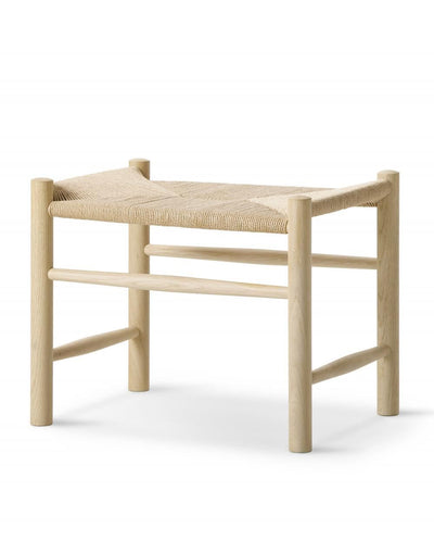 Wegner J16 Stool