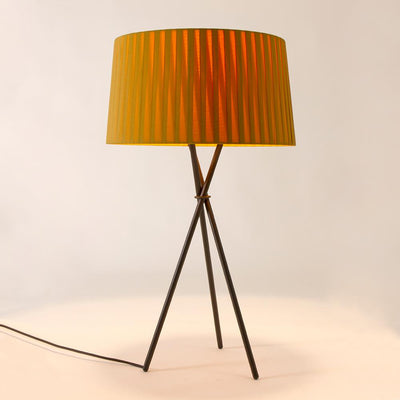 Santa & Cole Tripode G6 Table Lamp