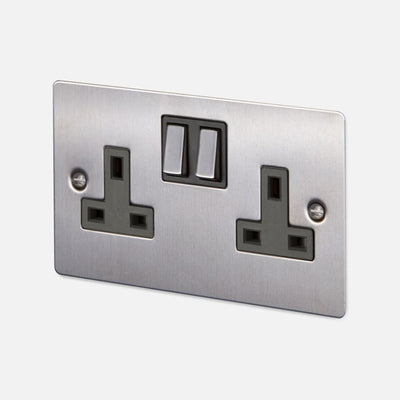 Buster + Punch 2G UK Plug Socket