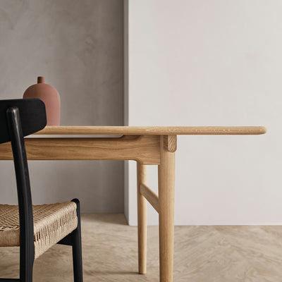 Carl Hansen & Son CH327 Dining Table