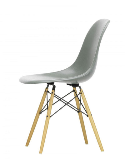 Eames DSW fibreglass side chair