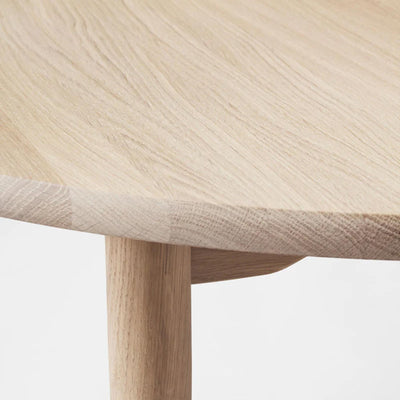 MAKE nordic Holmen Round Dining Table