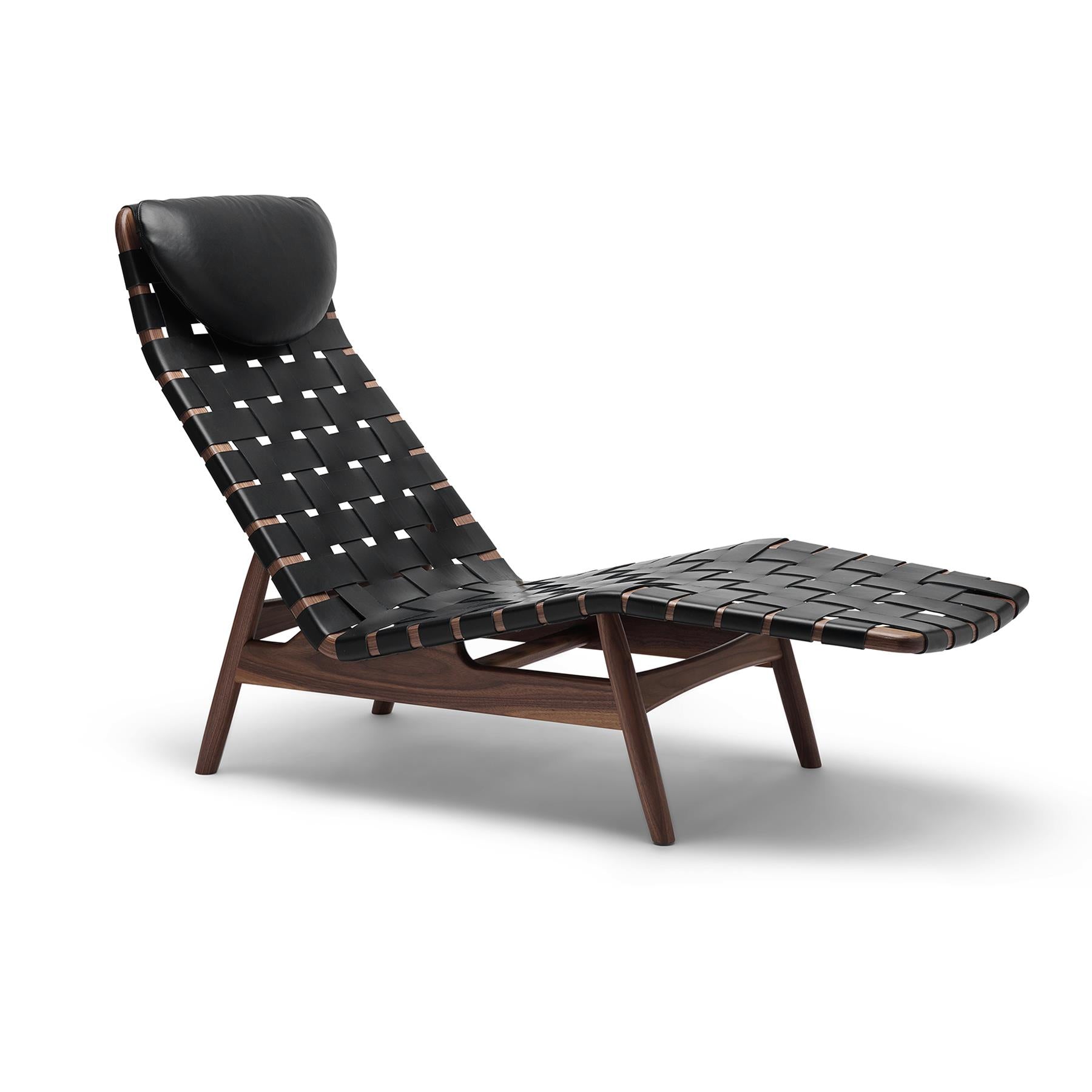 Woven chaise lounge chair online